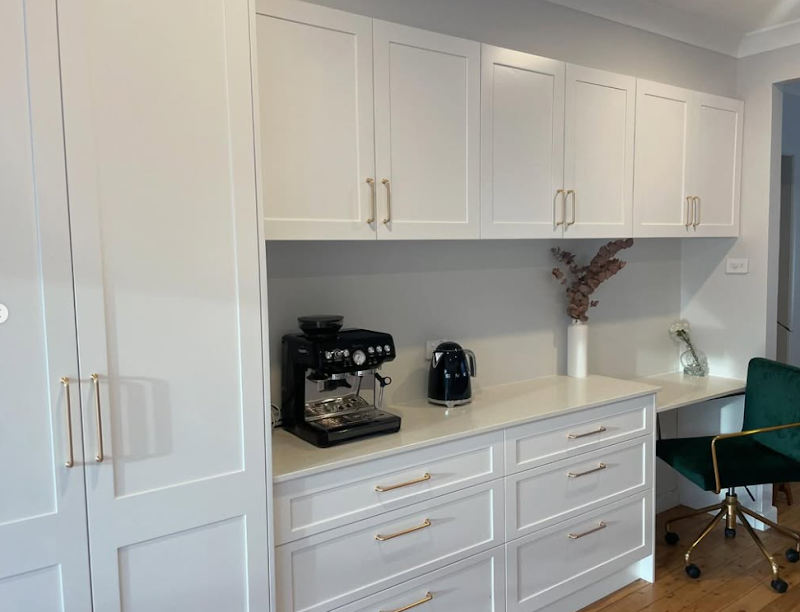 Dave's Kit Kitchens