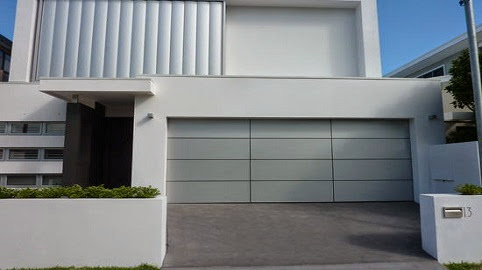 Doors 4 U Garage Doors