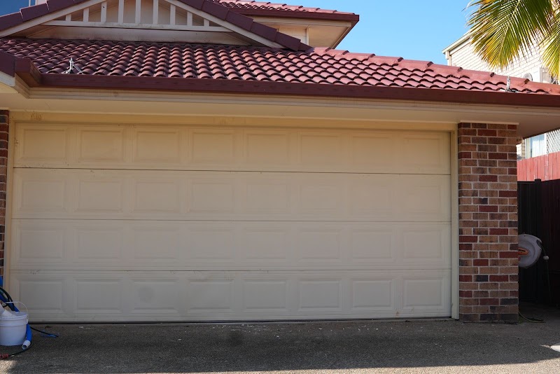 Garage door pros Newcastle