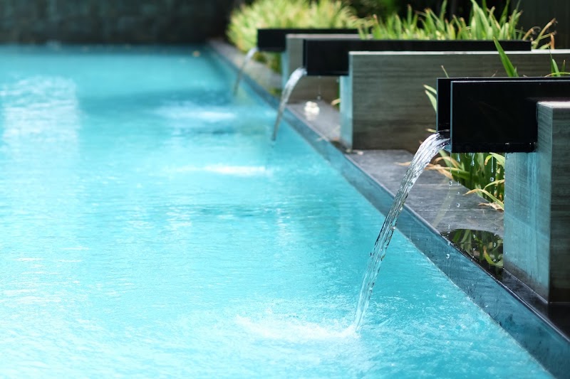 Simplistic Pools