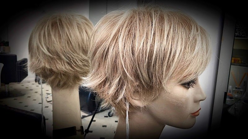 SMIK WIGS